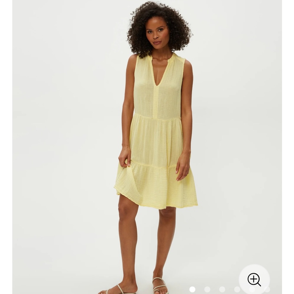 Michael Stars Daisy Gauze Dress Lemon- lime shade- 100% cotton- tiny flaw